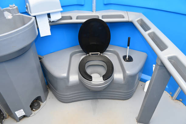 Best Portable restroom trailer rental  in Hockinson, WA